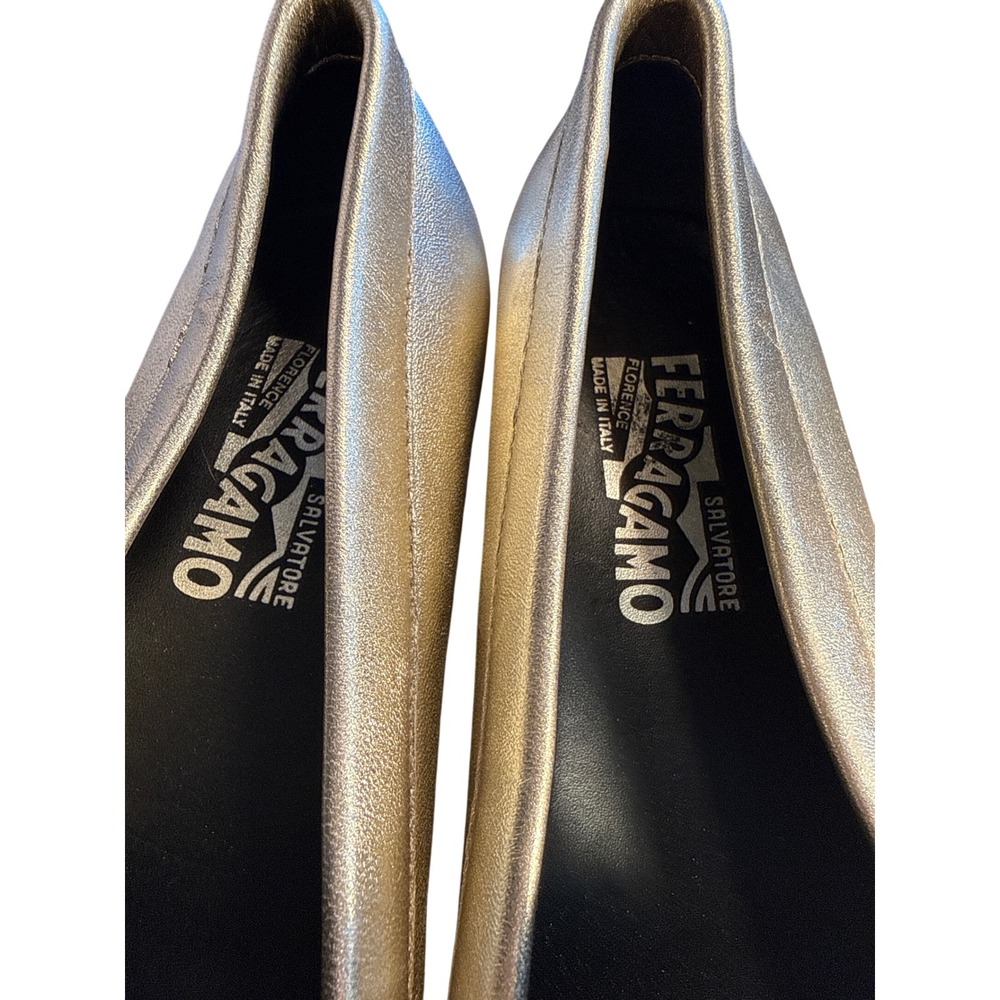 Salvatore Ferragamo Metallic Gold Leather Bit Loafers size 8 AA - Picture 3 of 6